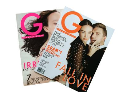 China Glossy Low Cost Magazine Printing Service Accepting Customization / CMYK for sale