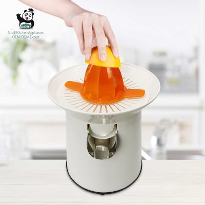 China Full Auto Outdoor Hot Selling Electric Citrus / Orange Juicer Provides You High Quality Juice Nature And Health Life for sale