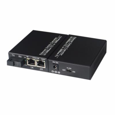 China 10/100M Fiber Optic to 2 RJ45 Media Converter fiber ethernet switch fiber optic transceiver single-mode single fiber 20 for sale