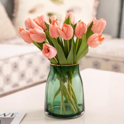 China Factory direct sales of high-end touch moisturizing simulation tulip gift artificial flowers event decoration for sale