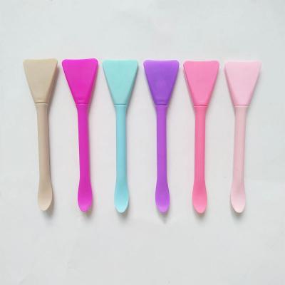 China Reusable Double Sided Silicone 2022 New Face Brush Silicone Mask Facial Mask Spatula for sale