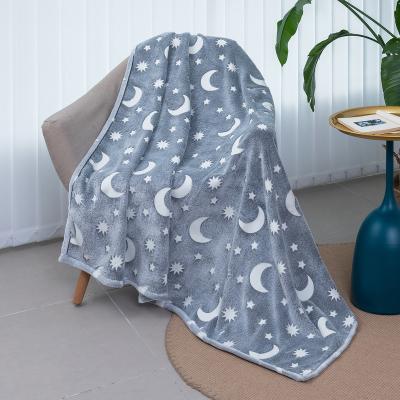 China Anti-Static Long Lasting Soft Glow In The Dark Unique Birthday Gift Luminous Blanket Throw Blanket With Moon Starred Pattern for sale