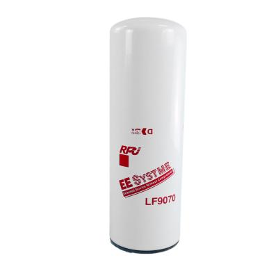 China Filtro de aceite auténtico RE574468 de Fleetguard 85114044 LF9070 600-211-1230 en venta