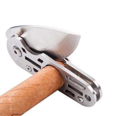 China Minimalist Stainless Steel Double Guillotine Cut Scissor Round Head Pointed Blades Belt Buckle Pocket Cigar Cutter for sale