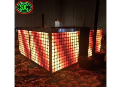 Chine Le DJ flexible présentent la vidéo de la disco RVB des panneaux 3D d'affichage à LED de P5 Pour la cabine à vendre