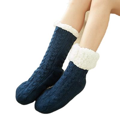 China Japanese Christmas Tree Ornament Christmas Tree Ornament Winter Sleep Sock Women Snow Socks Thick Home Carpet Candy Slippers Terry Wool Warm Socks for sale