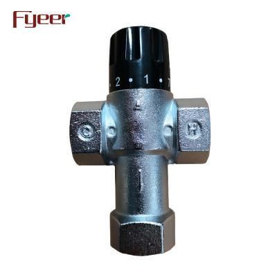 China Fyeer Temperature Detectable DN25 1 Inch Brass Thermostatic Mixing Valve for sale