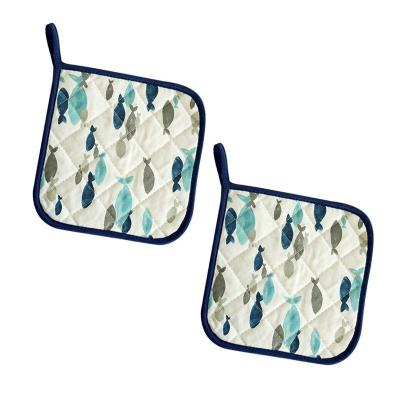 China Minimalist pack of 2 potholders set warm sea style pad set with fish print for sale