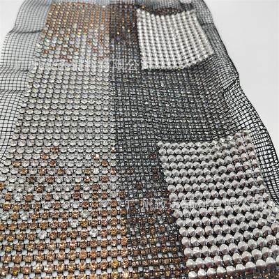 China Made Adult Wang Bao Row Drill 6mm Bag Rhinodrill Accessories Shoe Flower Drill Piece Red Square Net Processing Design Small for sale