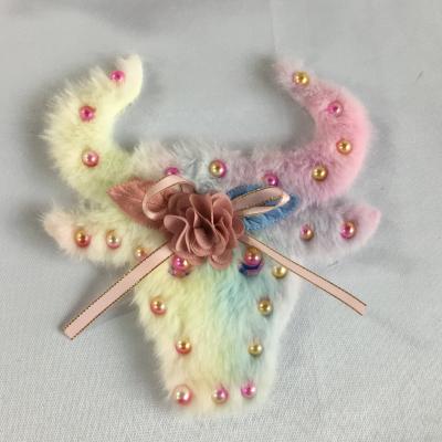 China Custom 3D 3D Fashion Clothes Patch Sewing On Pleat Bow Cloud Shape Beaded Patches for sale