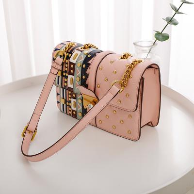 China 2023 fashion newcomers unique diamond square ladies cross - body bags designer fashion vegan leather luxury handbags for sale