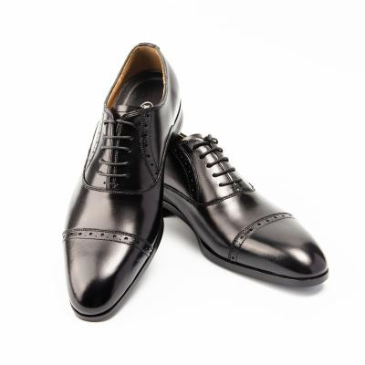 China New Breathable Luxury Italian Stylish Handmade Formal Shoes For Men Dress Genuine Leather Men's Oxford Shoes for sale