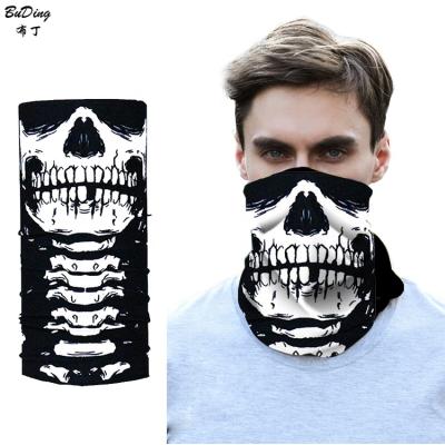 China Popular Skull Wholesale Black Bandana Tube Multifunctional Breathable Cheap Seamless Bandanas for sale