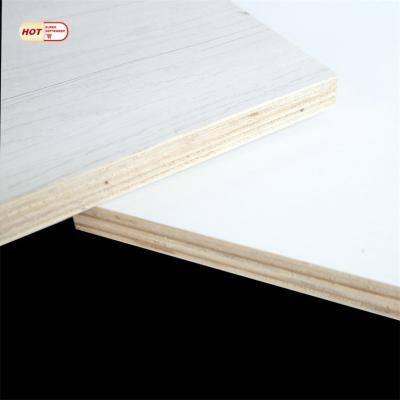 China Modern Widely Used Formwork 18Mm Poplar Core Film Faced Plywood for sale