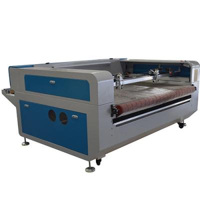 China Affordable CNC Co2 Laser Cutter with double-head for Fabric/cloth/leather for sale