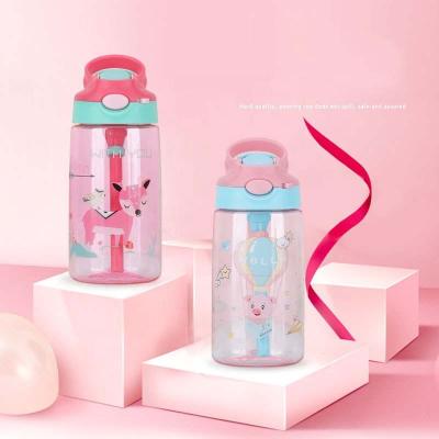 China Household Food Grade Leakproof Plastic Children's Drinks Cups With Straw Water Bottle Tritan Cups for sale