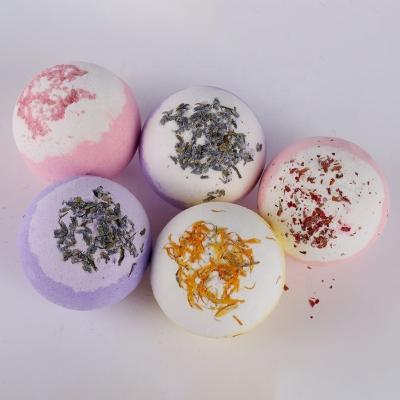 China Moisturizing 100% Natural Ingredients Wholesale Wrapped Herbal Bath Bomb Yoni Vegan Flower Bath Boom With Lavender Rose Petal Essential Oil for sale