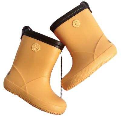 China PVC Sell Well New Type Waterproof Rubber Men Women Yellow Rainboots Child Rainboots Natural for sale