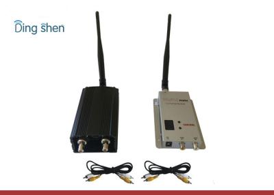 China 1200Mhz Analog Wireless Video Transmitter 2000mW Security Long Range Video Sender 8 Channels for sale