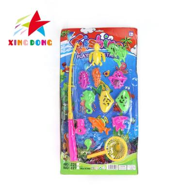 China Children Fishing Toy Kid Fishing Game Set 2020 Summer Hot Sale Baby Toys Baby Fishing Game Bath Catch Toys for sale