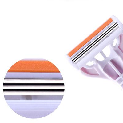 China Hot Sale Gememe Triple Blade Plastic Rubber Handle Disposable Shaving Razor Making Machine for sale