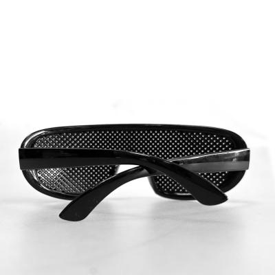 China Lightweight G061 PU Metal Mash Glasses with N.W. 9KG More features Anti-scratch for sale