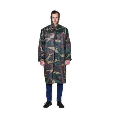 China 100% wasserdicht R019 170T Gummi-Polyester/PVC-Regenmantel-Camouflage zu verkaufen