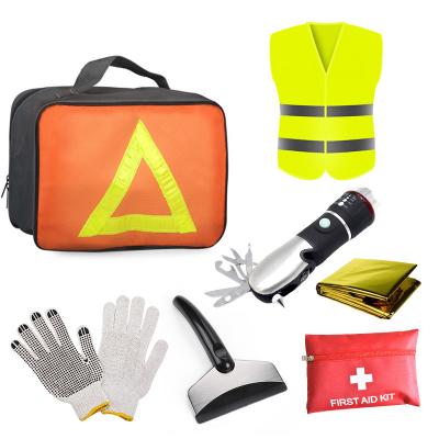 China Kit de herramientas de emergencia para vehículos en carretera CK0067 Su kit de seguridad en carretera definitivo en venta