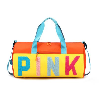 China New Design Colorful Logo Girl Gym Sports Casual Travel Pink Duffel Bags Daily Waterproof for sale