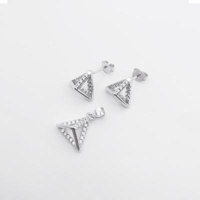 China FASHIONABLE Sales Top Simple Triangle Shape Pendant Stud Earrings 925 Silver Jewelry Set for sale