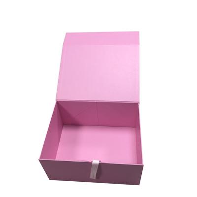 China Recycled Materials Lace Gift Box Magnet Cardboard Box With Ribbon With Swimwear Packaging Box for sale