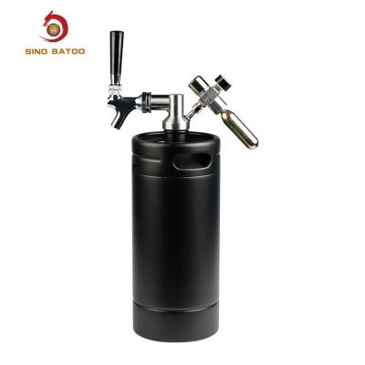 Cina Matte Black 3.8l Ss304 Pressurized Mini Keg Dipenser Kit in vendita