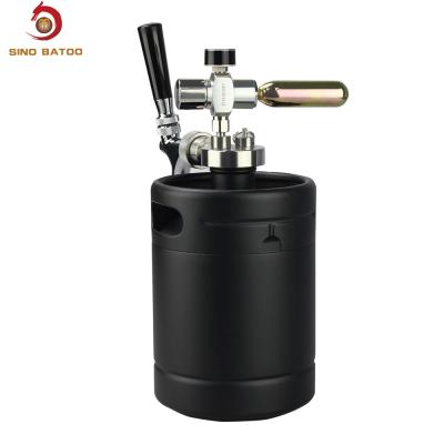 Cina CO2 Mini Keg Dispenser With Regulator di Matte Black e lancia del rubinetto in vendita