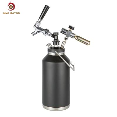 Κίνα Growler μπύρας 64OZ 2L κενό εξαρτήσεων βρυσών διανομέων που μονώνεται μαύρο προς πώληση