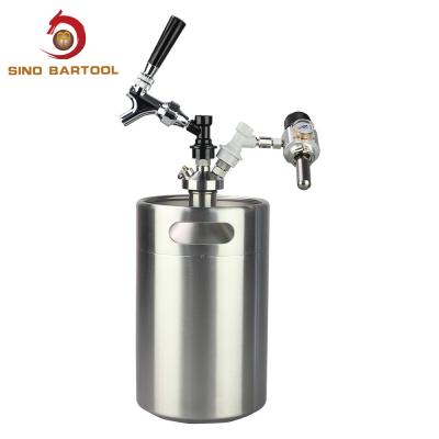 China Fechamento lustrado Mini Keg da bola de 5 litros, sistema do distribuidor do barril de cerveja do fechamento da bola à venda