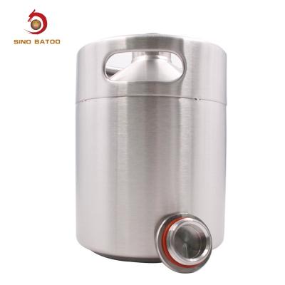 China Voedselrang Roestvrij Mini Keg, 64oz Mini Draft Beer Dispenser Te koop