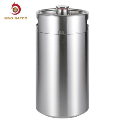 Cina Schermo che stampa Mini Keg isolato, 5L acciaio inossidabile doppio Mini Keg in vendita