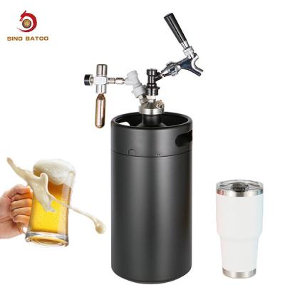 Cina Serratura isolata Mini Keg, barile gassoso della palla di vuoto della soda della serratura della palla della bevanda in vendita