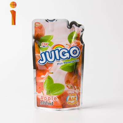 China Disposable Customize Fruit Juice Pouch Straw Inside Stand Up Laminated Beverage Pouch for sale