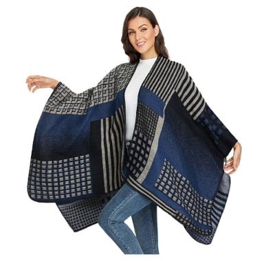 China Keep Warm Winter Cape Shawl Woman Shawl Knitting Ponchos Coat Manufacturer Professional Women for sale