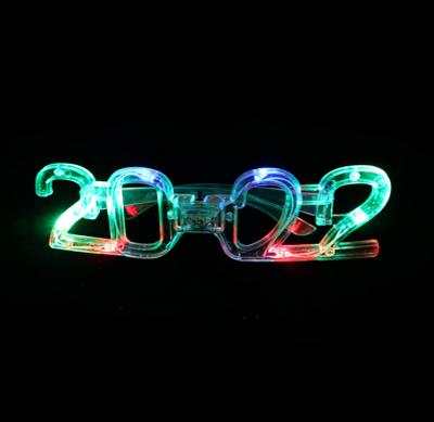 China Stored 2022 LED Light Bar Disco Glass Lights Party Digital Flashing 6 Glasses For Bar Gift for sale