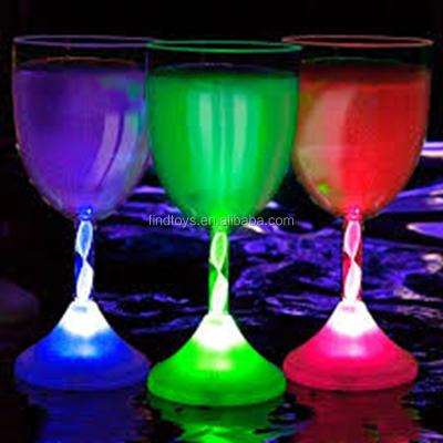 China 2021 Chinese wholesale concert led cup bar champagne cup party flashing glass cups for sale