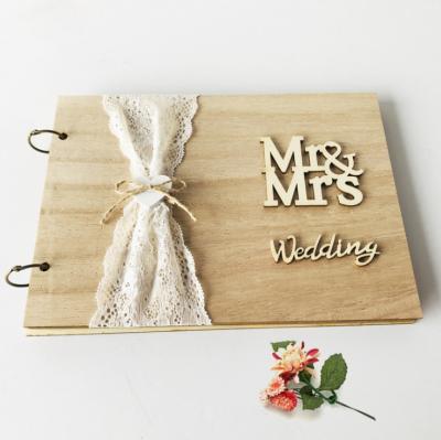 China MrMrs Elegant Wedding Signature Guest Book for sale