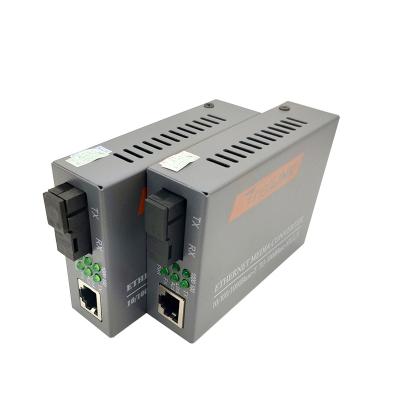 China FTTX Gigabit Fiber Media Converter 1000Mbps Single Mode 20KM Fiber SC Fiber Optic Media Converter for sale