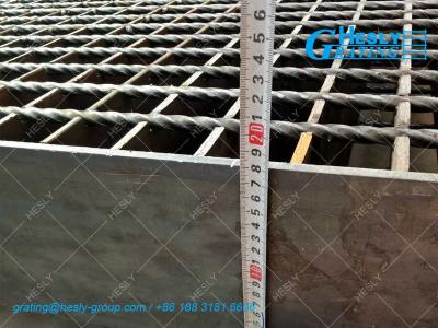 China Heavy Duty Welded Steel Bar Grating | 200X10mm load bar | 40X500mm hole | H.D Galvanized 50micron meter - HESLY Factory for sale