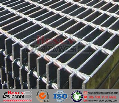 China Heavy Duty Steel Grating/Heavy Duty Welded Bar Grating for sale