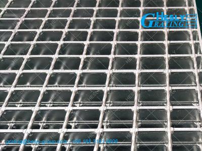 China Welded Steel Grating Floor | Hot Dipped Galvanized 60μm | 40X5mm load bar | 50X50mm hole | HeslyGrating China for sale