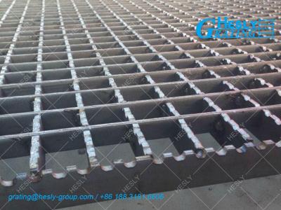 China Serrated Pressure Locked Bar Grating | Anti Skidding Surface | Hot Dipped Galvanised Finish | 40X50mm hole | Hesly China for sale