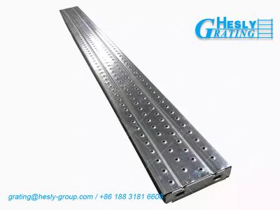 China Scaffolding Steel Planks with Hook, 1.8mm thick, 250mm width, 2000m Long, HeslyGrating Factory for sale