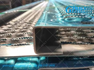 China Antiskid Safety Perforated Mesh Grating Crocodile Safety Grating China Supplier for sale